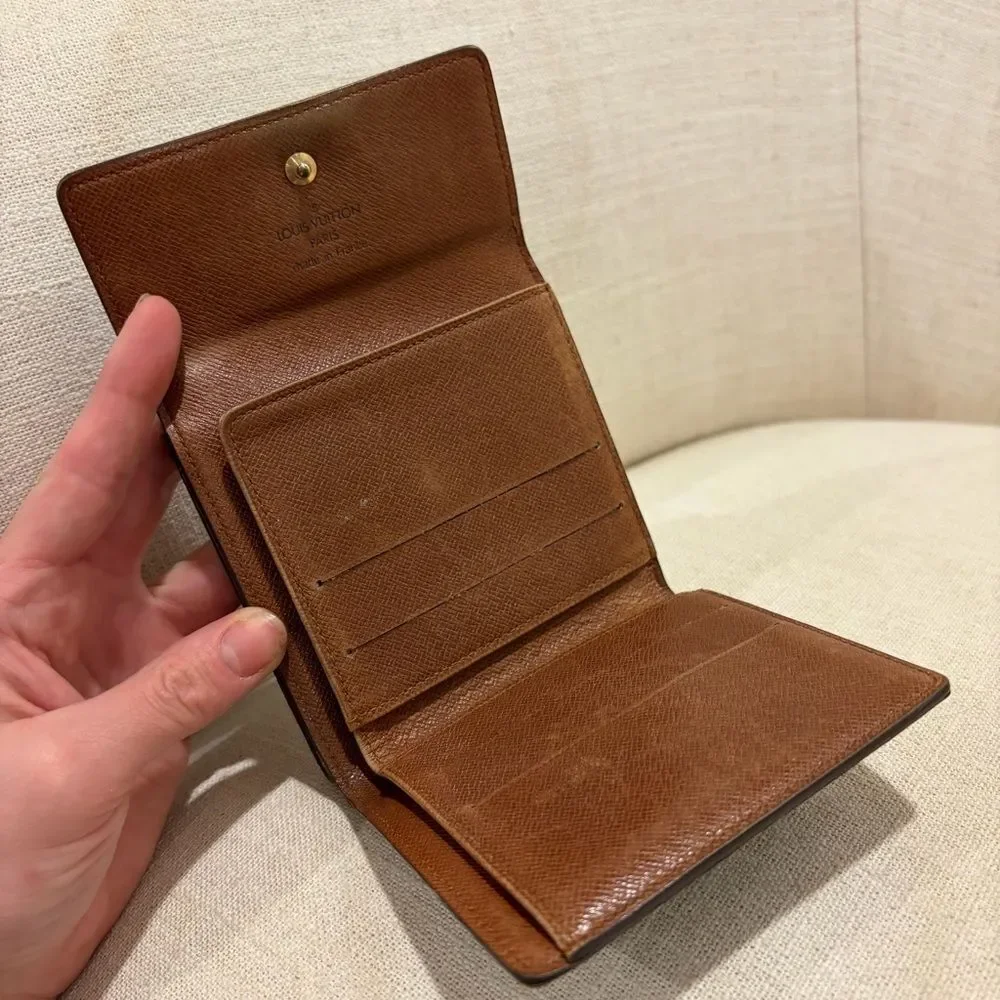 Louis Vuitton Portefeuille Trifold Wallet - Vintage Monogram Canvas